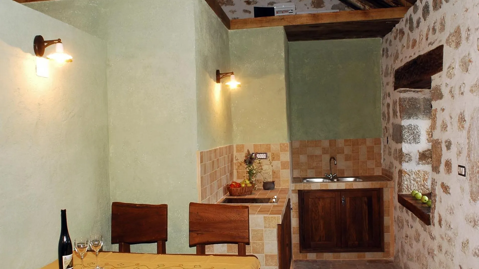 Stone House Varos Holiday home Stari Grad